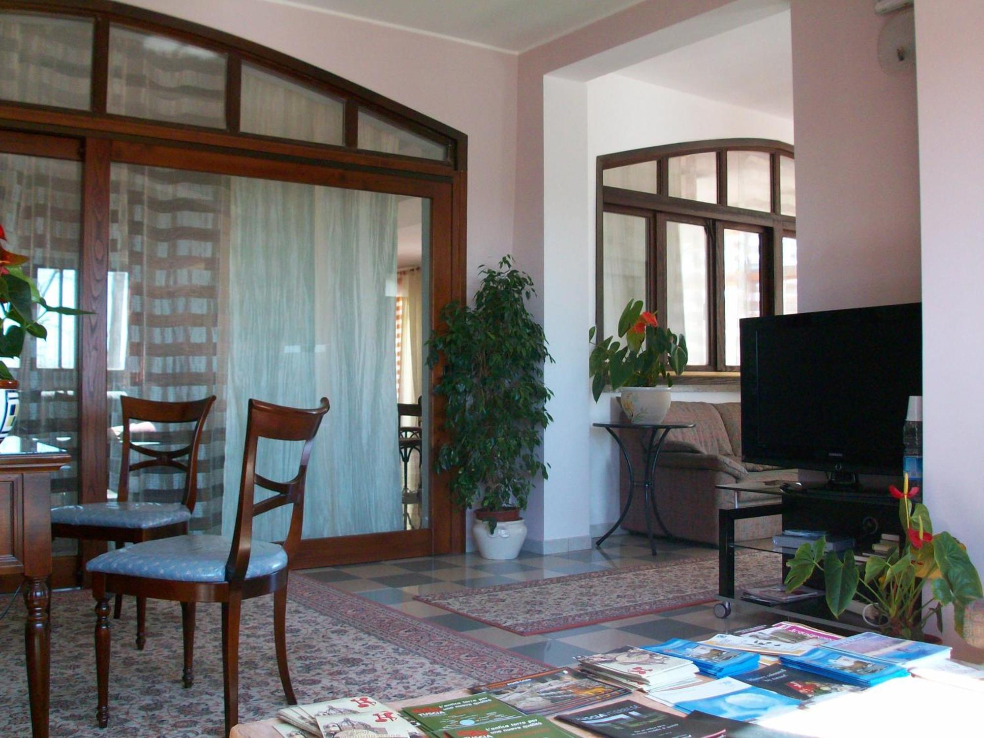 Residence Hotel La Commenda Montefiascone Exteriér fotografie